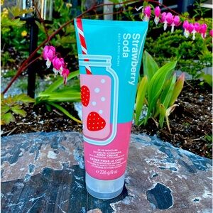 Strawberry 🍓 Soda body cream